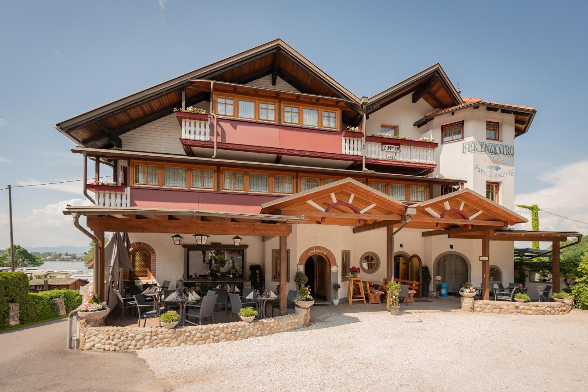 Seegasthof Katschnig Gmbh Unterburg am Klopeiner See Eksteriør bilde